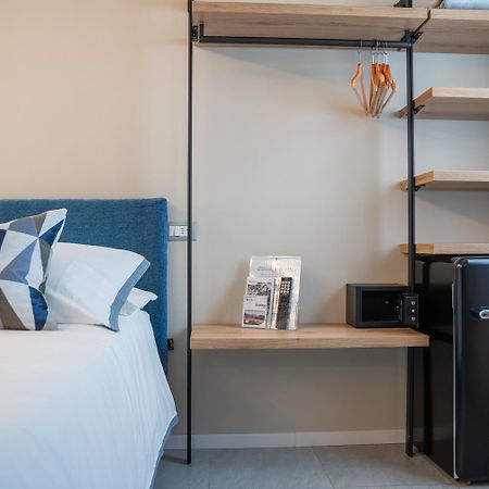 Es Rooms And Apartments Торболе Экстерьер фото