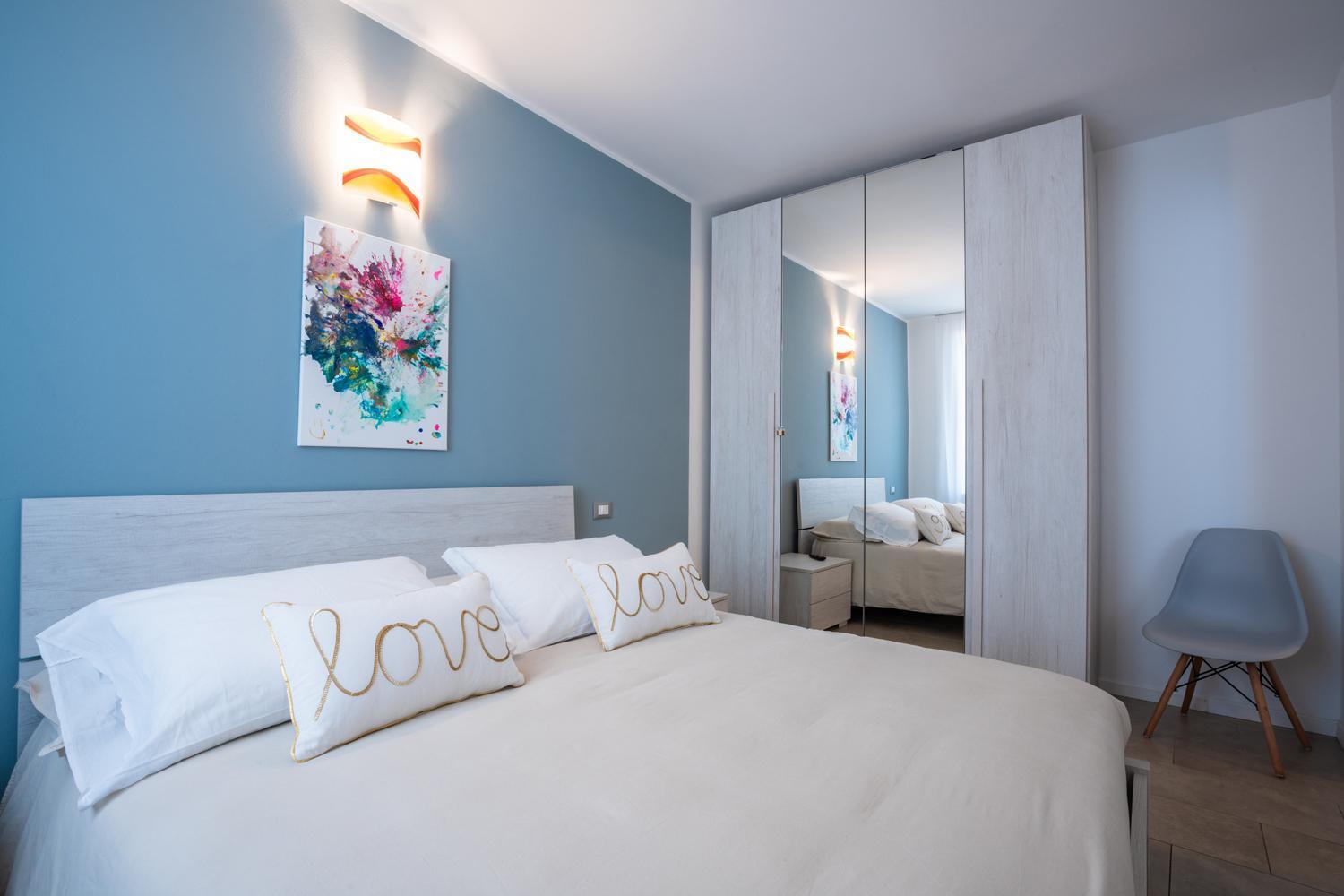 Es Rooms And Apartments Торболе Экстерьер фото