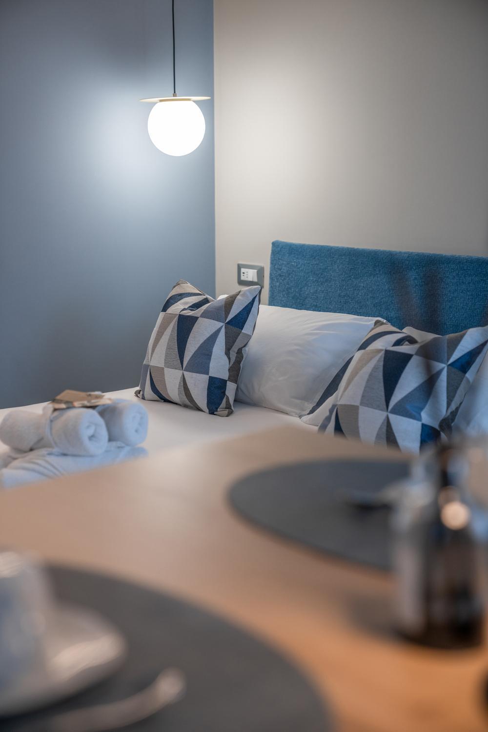 Es Rooms And Apartments Торболе Экстерьер фото