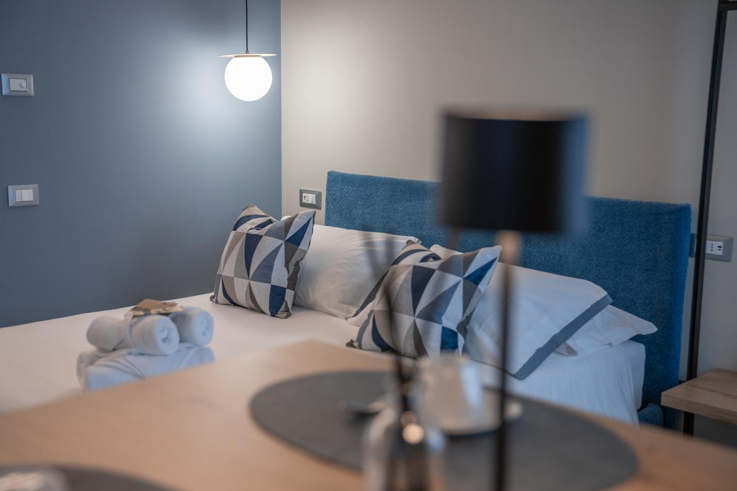 Es Rooms And Apartments Торболе Экстерьер фото