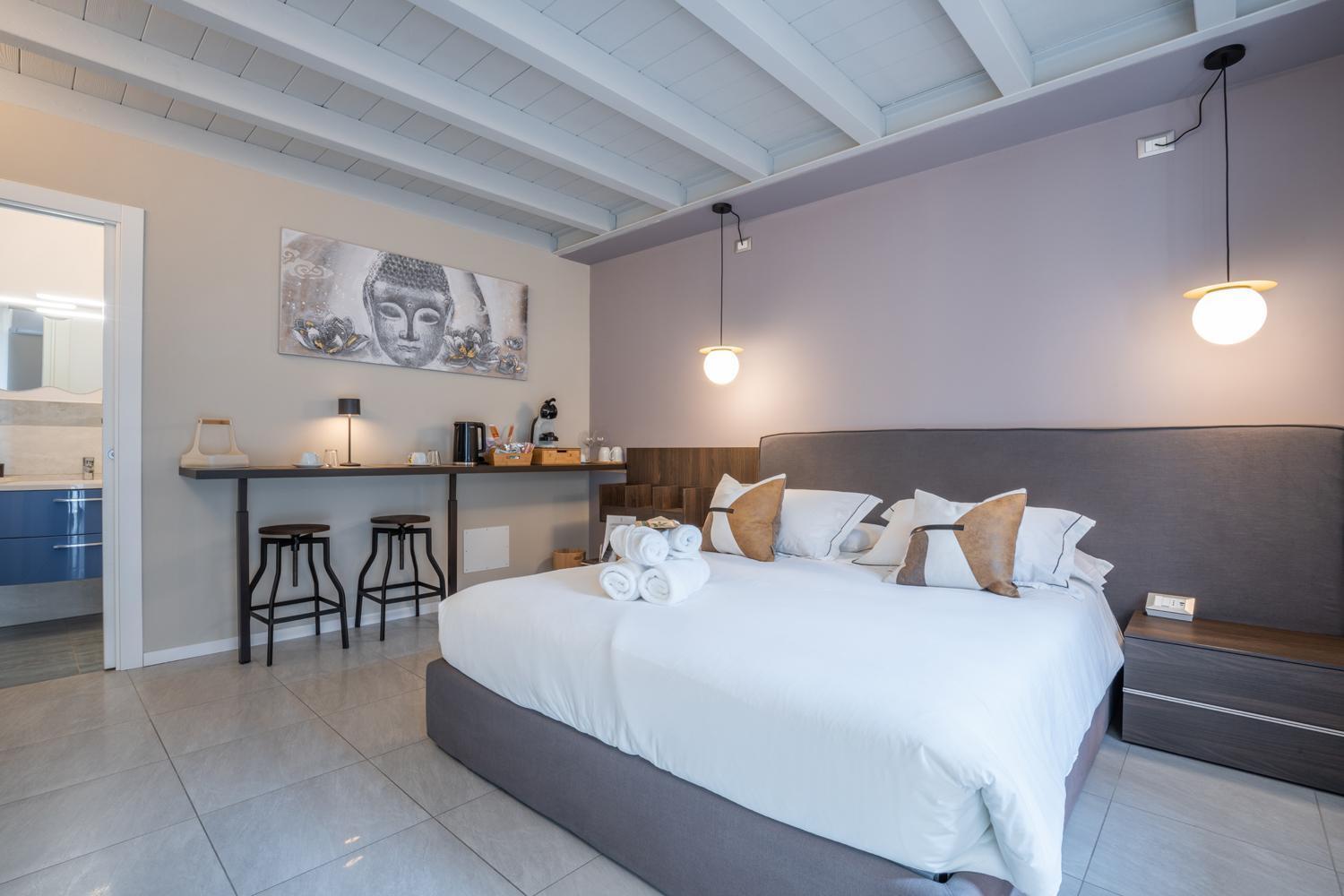 Es Rooms And Apartments Торболе Экстерьер фото