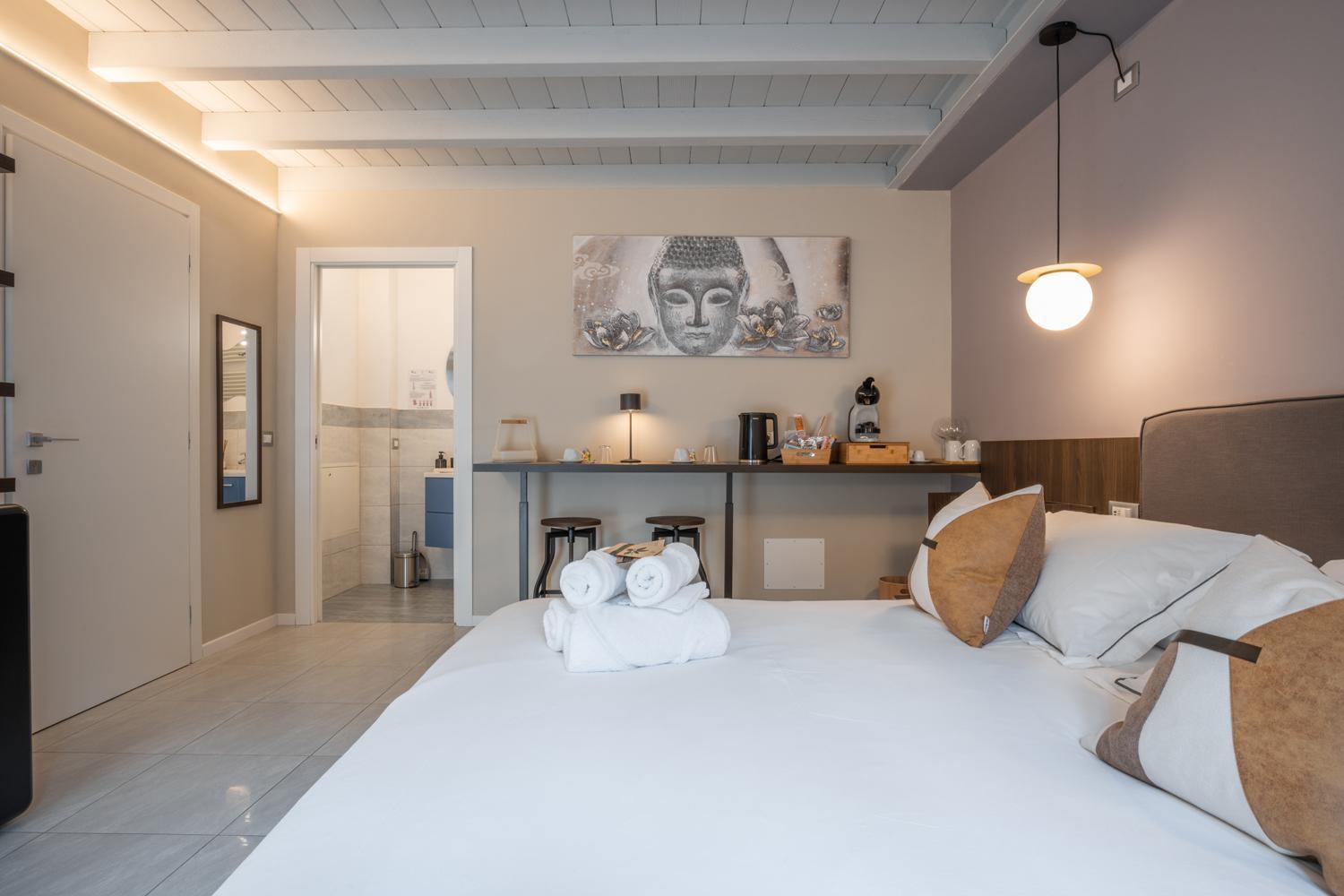 Es Rooms And Apartments Торболе Экстерьер фото